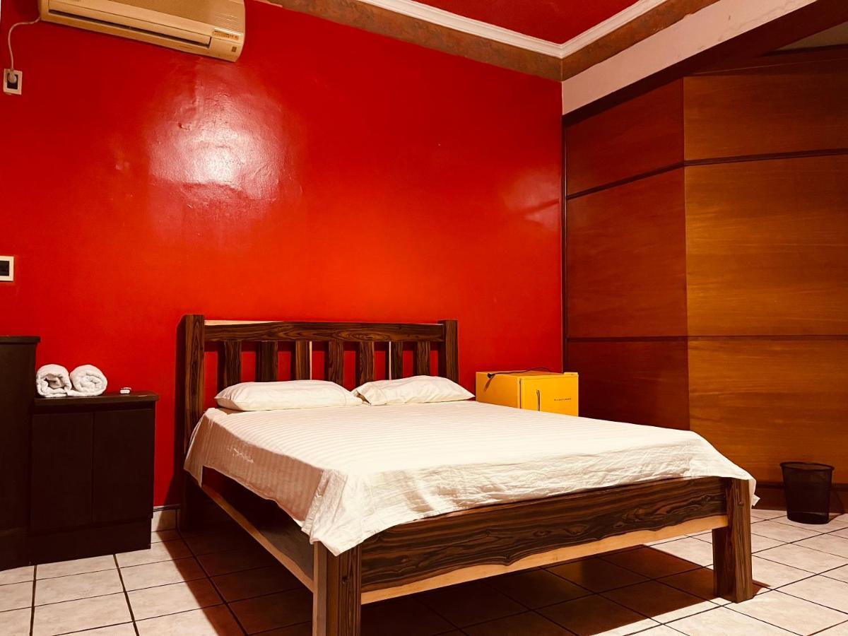 Dom Alberto Hostel Corumba Luaran gambar