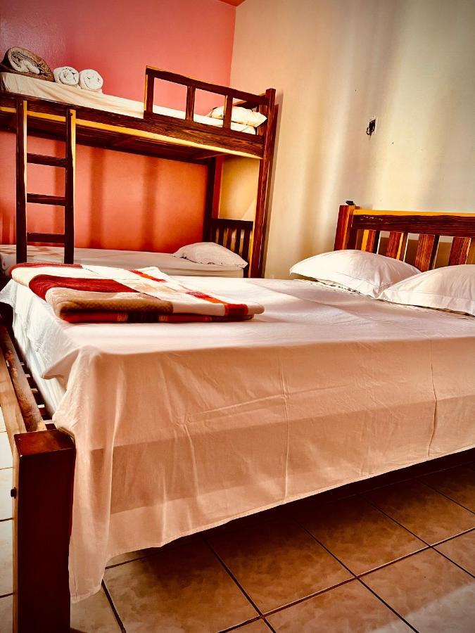 Dom Alberto Hostel Corumba Luaran gambar