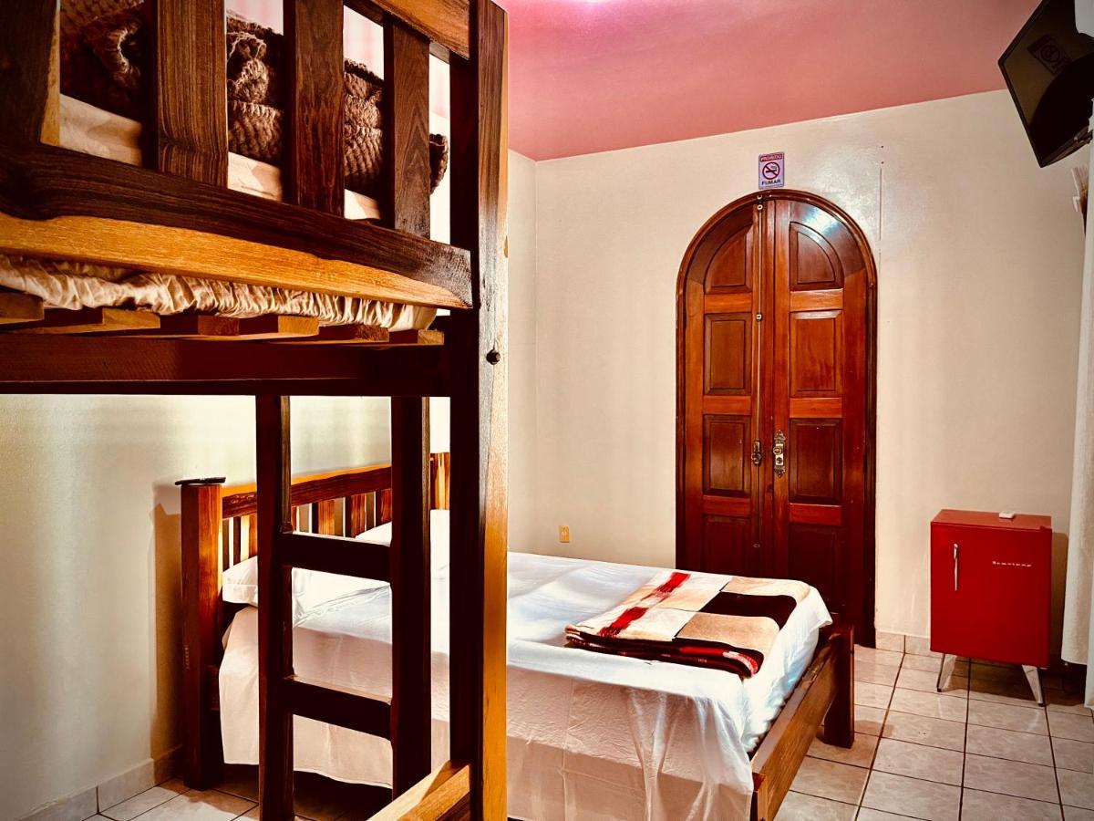 Dom Alberto Hostel Corumba Luaran gambar
