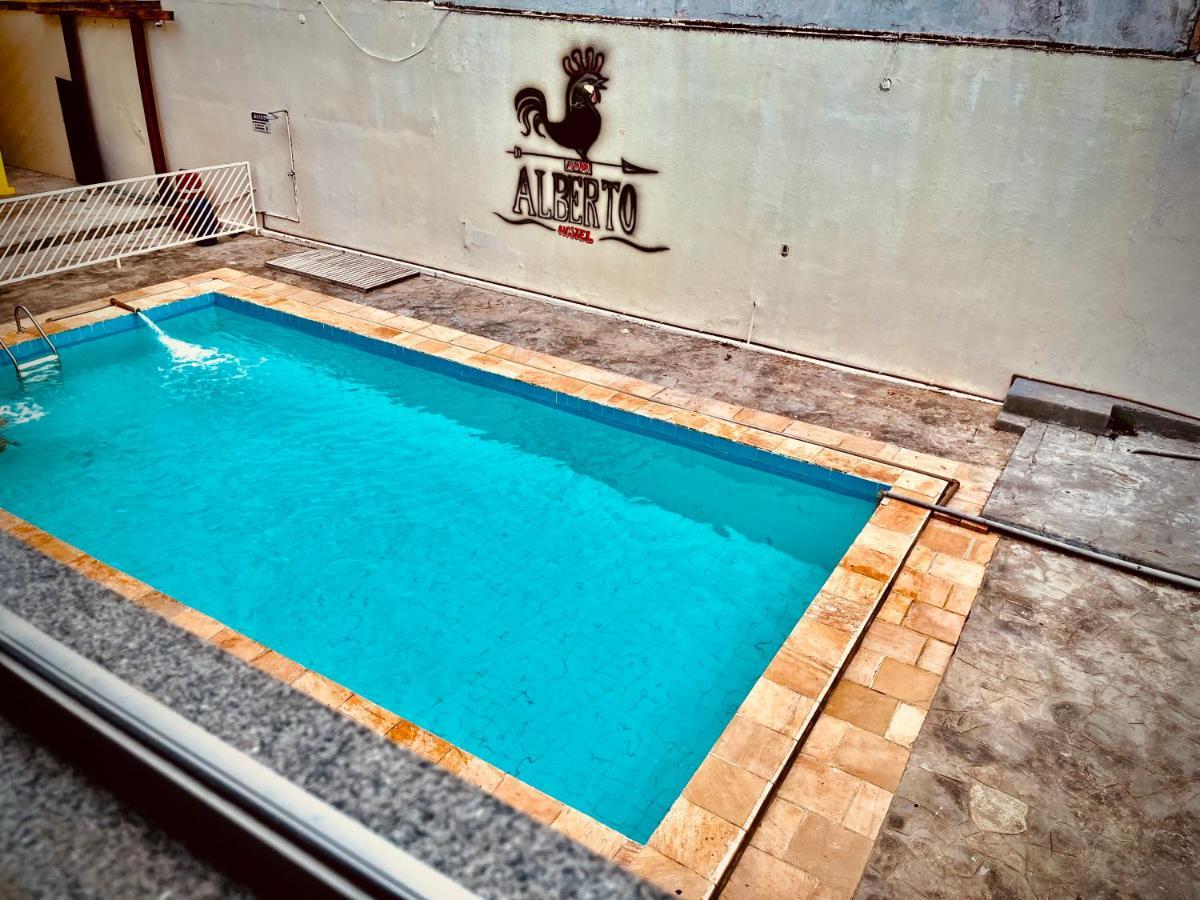 Dom Alberto Hostel Corumba Luaran gambar
